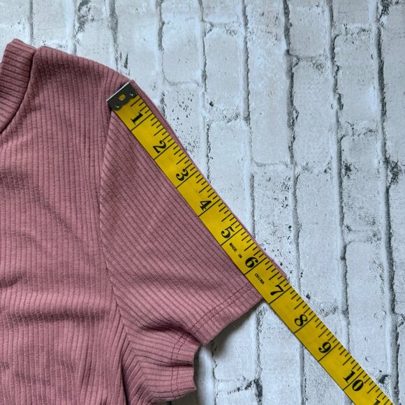 Altar'd State Ribbed Short-Sleeve Pink Midi Dress With Ruched Side Detail Size S - Picture 9 of 9